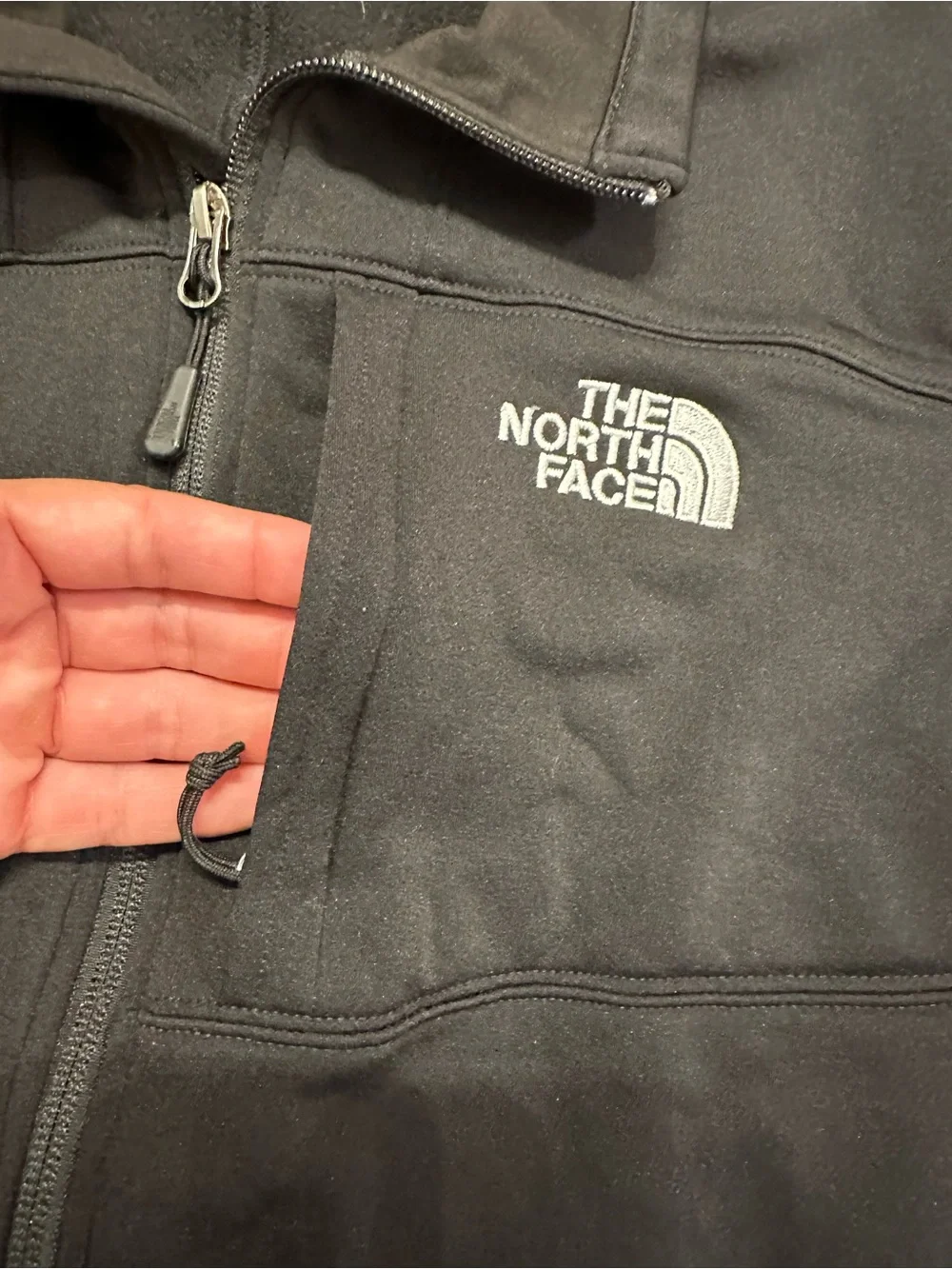 The North Face Men's Black Full-Zip Jacket